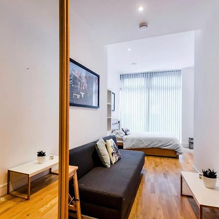 Fully Equipped Studio In Greenwich - 1 Min To Station ลอนดอน ภายนอก รูปภาพ