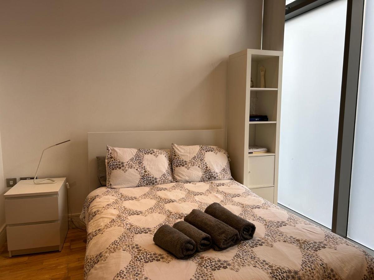 Fully Equipped Studio In Greenwich - 1 Min To Station ลอนดอน ภายนอก รูปภาพ